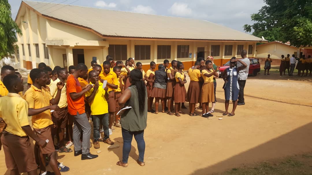 Department of Disability students,KNUST, using sign language to explain VA to pupils